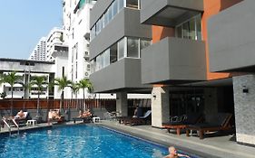 Nanatai Suites